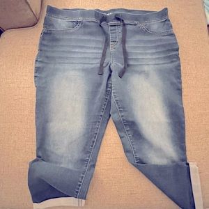 No boundaries, junior XXL, denim capris